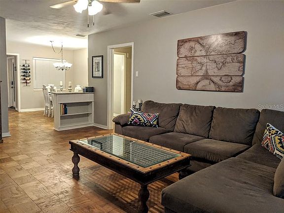 4th image of 2902 W Marlin Ave