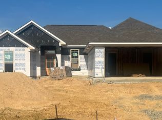 140 Madisonville Dr, Canton, MS 39046