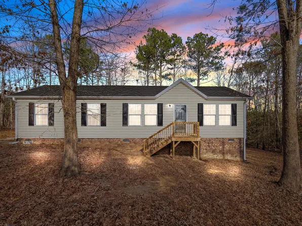 280 Rough Ln, Louisburg, NC 27549