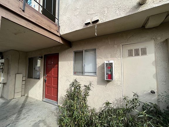 3rd image of 816 W Murray Ave APT E