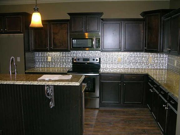 2nd image of 2640 Candlewick Lot 42