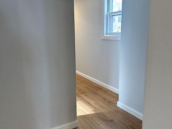 3rd image of 139 Glover Ave #1