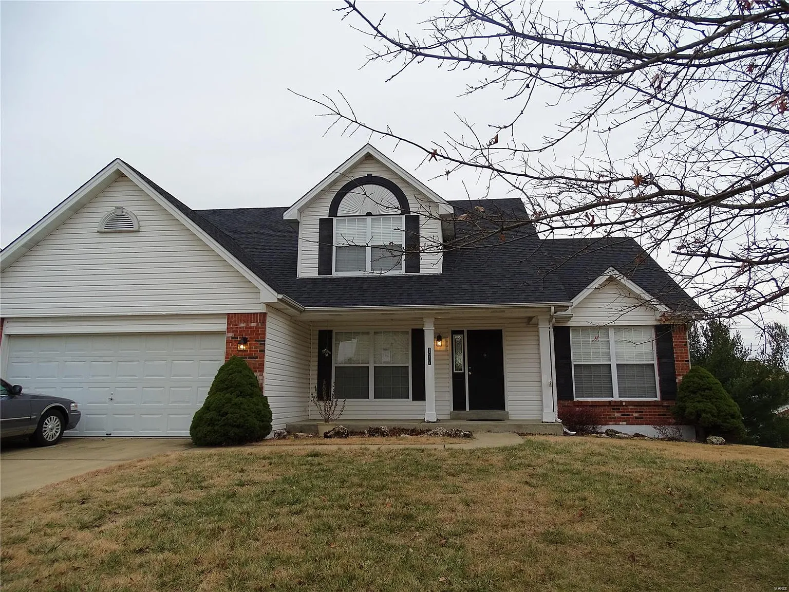 177 Sanctuary Dr photo 1