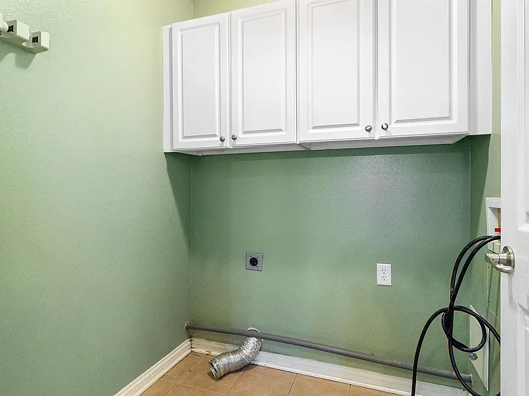 4626 Lincoln Pointe Dr — Photo 20