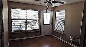 4th image of 2803 Great Oaks Dr