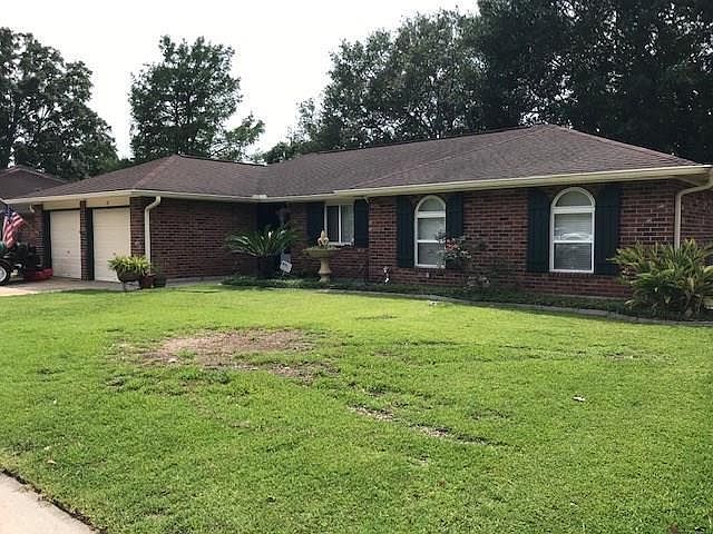 1st image of 57 Country Club Dr