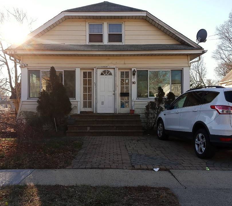 1st image of 90 Allers Blvd