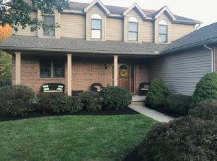 8948 Kennemer Cir NW, North Canton, OH 44720