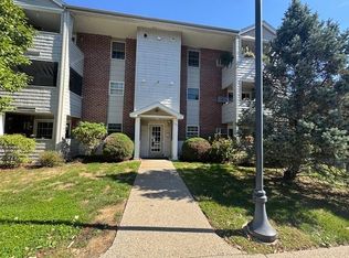 669 Metacom Ave UNIT 17, Bristol, RI 02809