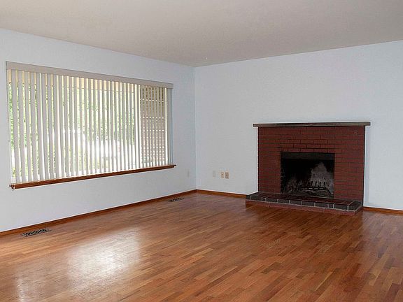 2nd image of 8901 To 8905 Lawndale Ave SW