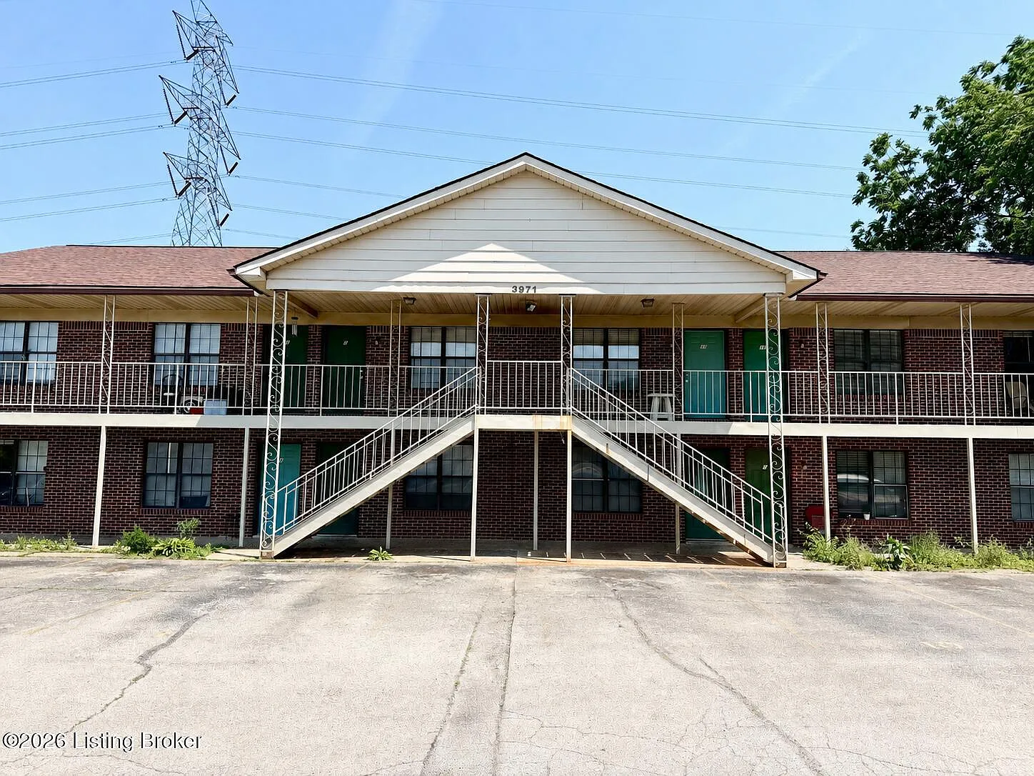 1 bed, 1.0 bath, 800 sqft, $795 — Photo 1