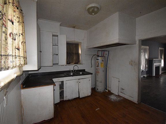 4th image of 3121 Hollywood Ave