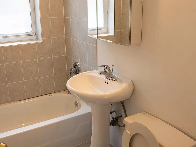 3512 N Broadway St #3 — Photo 8