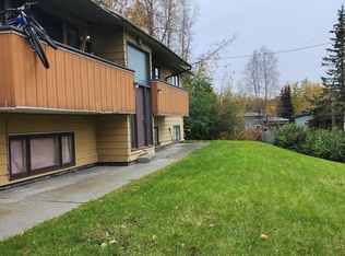 1760 Muldoon Cir, Anchorage, AK 99504