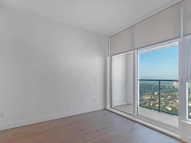 6000 McKay Ave #2 — Photo 5