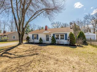 166 Nottingham St, Springfield, MA 01104