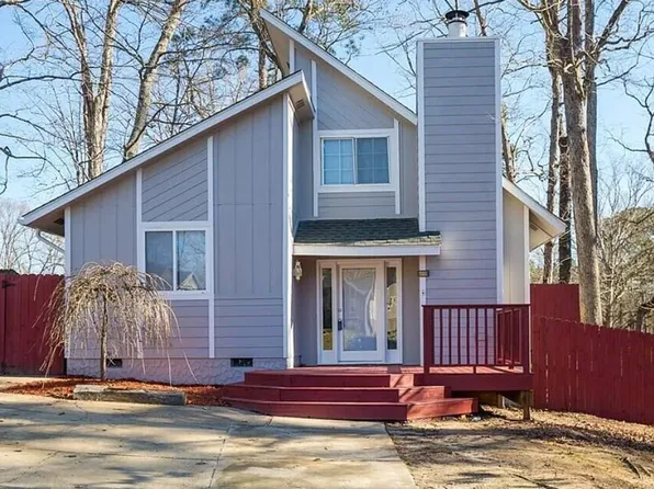 6008 Harmon Pl, Fayetteville, NC 28314