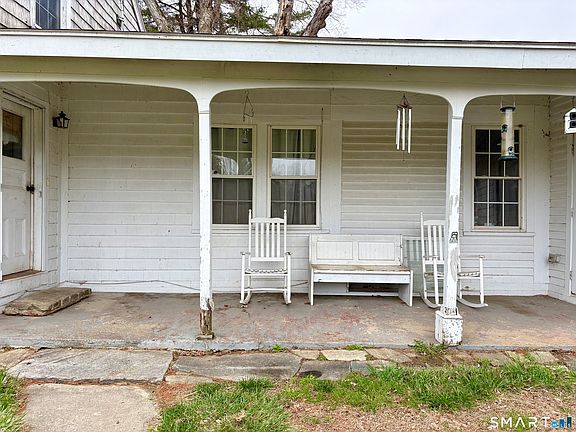 2nd image of 279 River Road