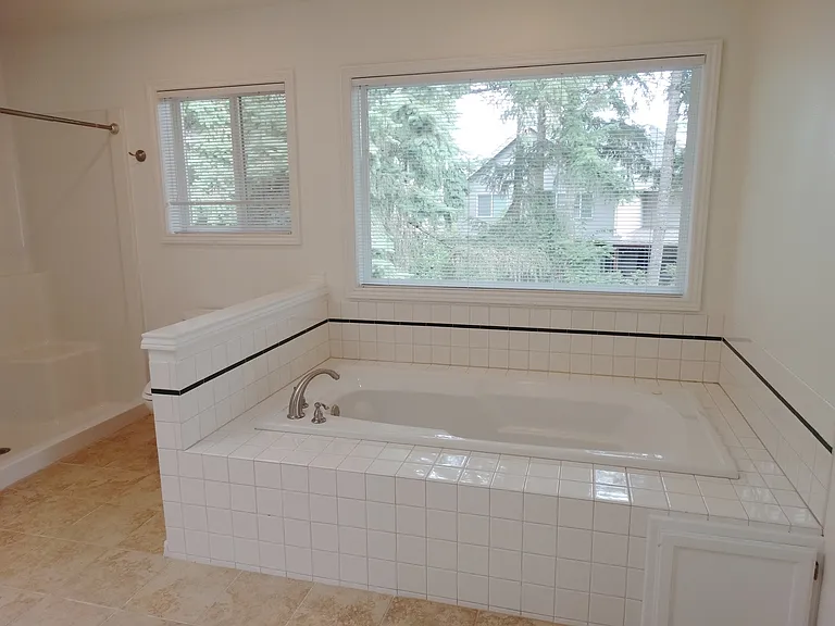 16655 SW Springwater Ct — Photo 18