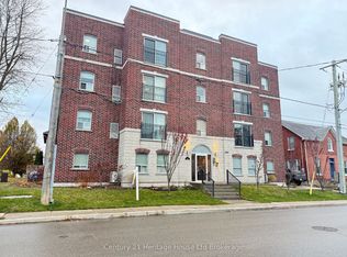 34 Brock St #303, Woodstock, ON N4S 3B5