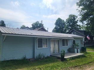 36070 Beechwood Ave, Union City, PA 16438