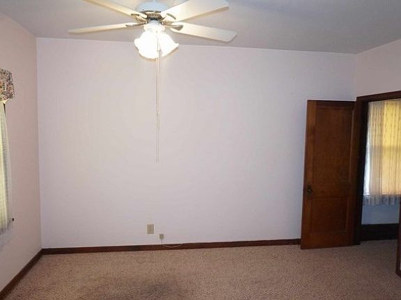 4th image of N4256 Grand Ave