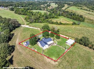 15495 Osage Hog Farm Rd, Gentry, AR 72734