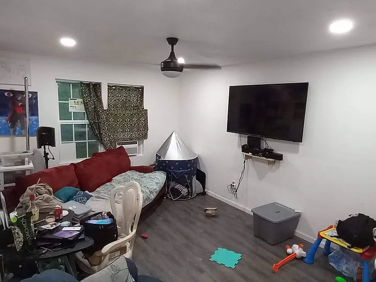 228 Holly St #230 — Photo 11