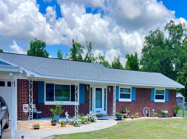 35505 Crescent Dr, Fruitland Park, FL 34731