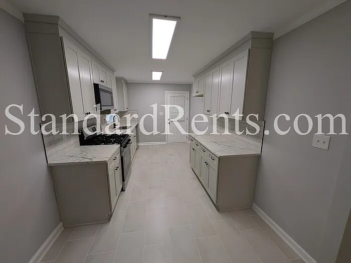 934 Dell Ave SE — Photo 4