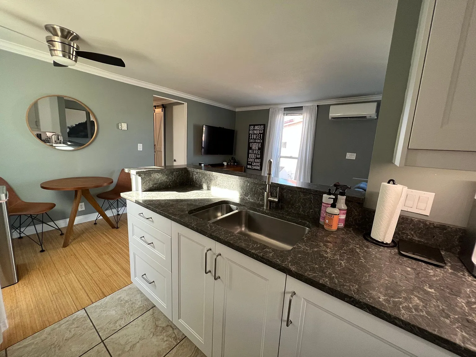 115 Dolphin Ave — Photo 3