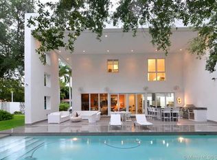 4365 Ingraham Hwy #0, Miami, FL 33133