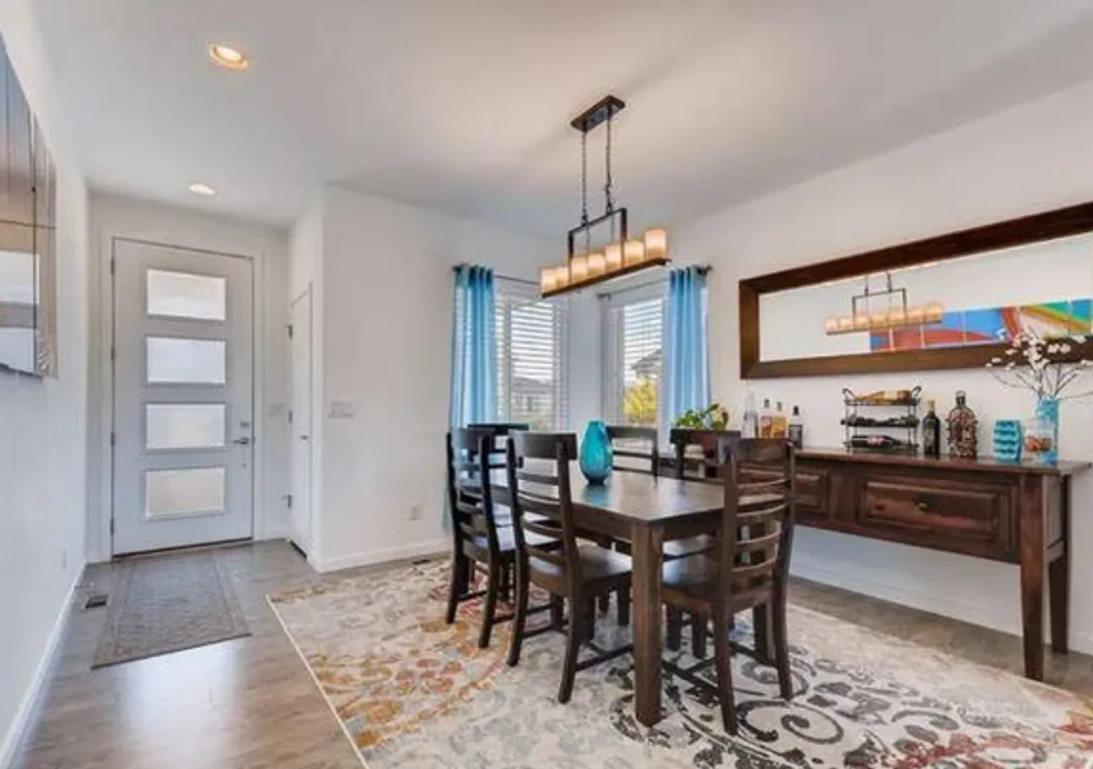 Beautiful 3 Bedroom Home in Reunion | Built in 2017 | High-End Finishes | Commerce City — Photo 4