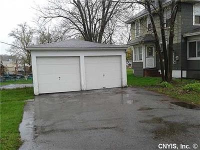 5th image of 4511 James St
