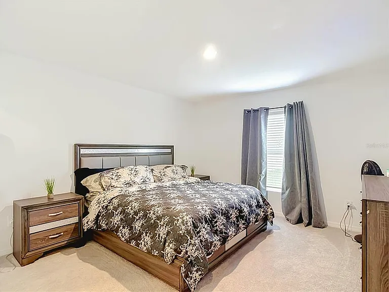 11938 Brae Way — Photo 45