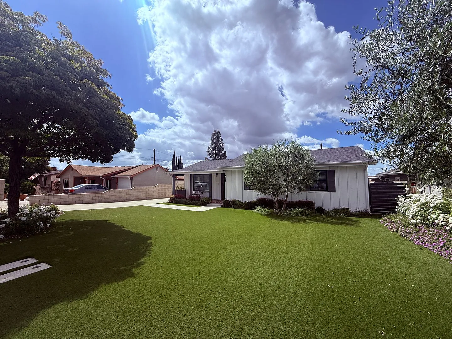 Just Reduced 5-Bedroom, 2-Bathroom home located in Azusa, CA! — Photo 4