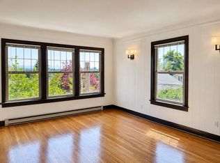 6522 Phinney Ave N, Seattle, WA 98103
