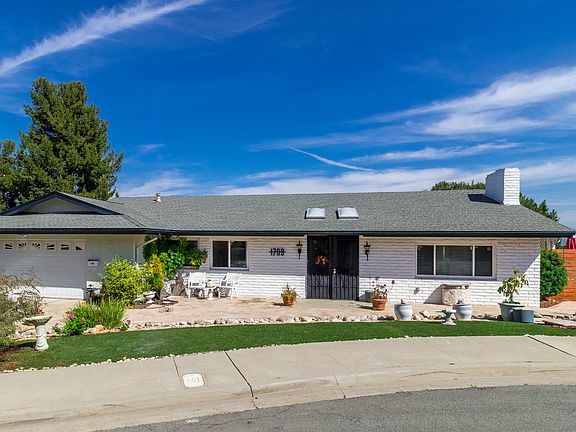 2nd image of 1709 Shady Crest Ct