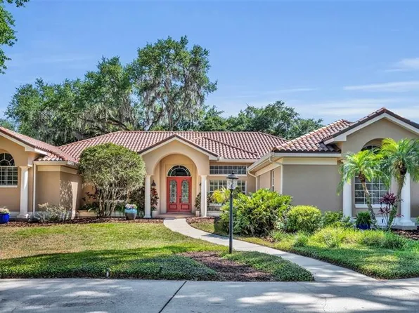 605 W Palm Valley Dr, Oviedo, FL 32765