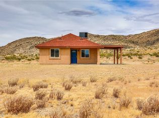 2884 Fortuna Rd, Landers, CA 92285