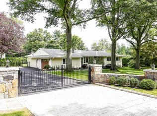 7 Hettiefred Rd, Greenwich, CT 06831