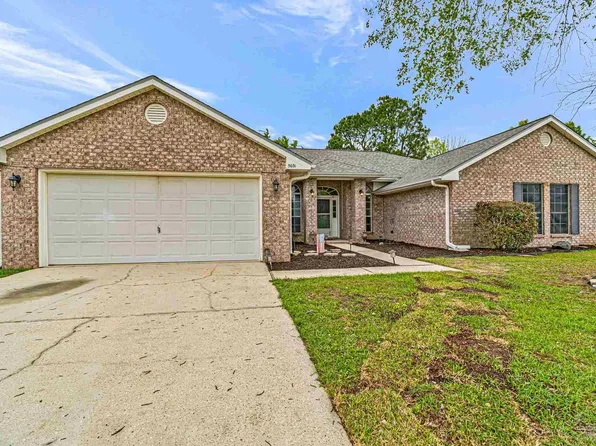 5691 Berrybrook Cir, Pace, FL 32571