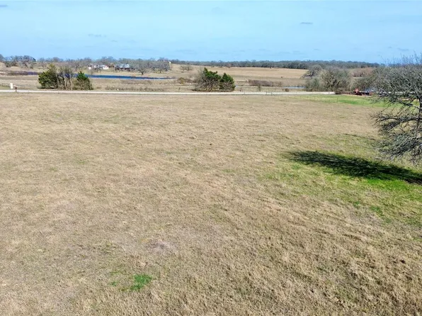 2760 County Road 117, Giddings, TX 78942