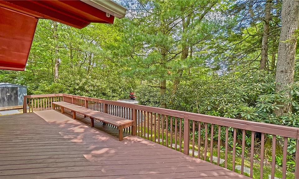 1249 Hunter Ln, Long Pond, PA 18334 Zillow