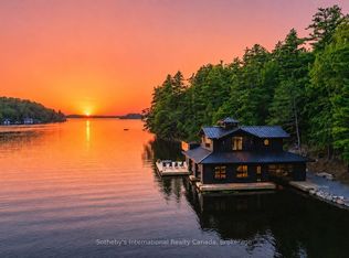 1097 Armstrong Point Rd, Muskoka Lakes, ON P0B1J0