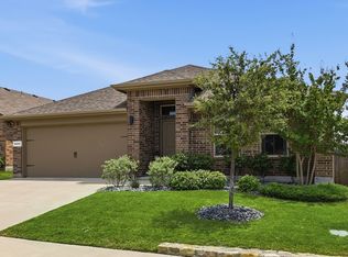 9200 Desertrock Rd, Fort Worth, TX 76131