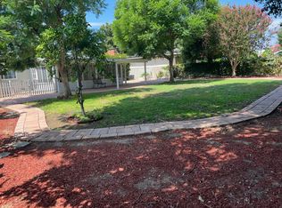 8440 Darby Ave, Northridge, CA 91325