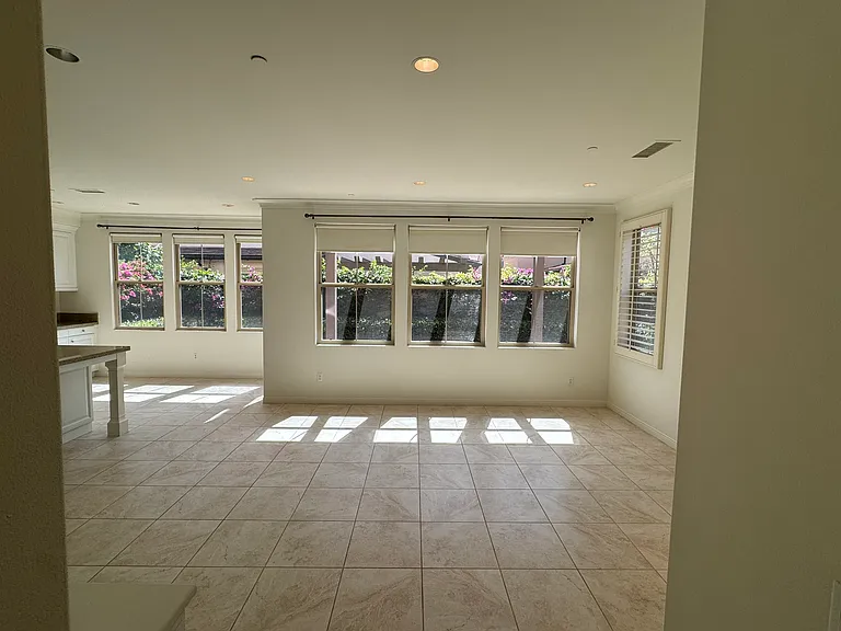 30 Wheatberry — Photo 12