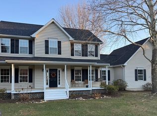 12380 Mountain Rd, Lovettsville, VA 20180