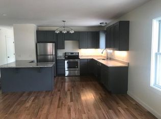 42 Maple Ln APT 6, Montpelier, VT 05602